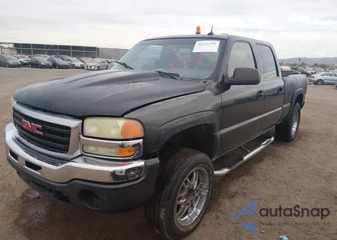 2003 GMC Sierra 1500Hd Slt from USA, damaged, VIN 1GTGK13U33F133785